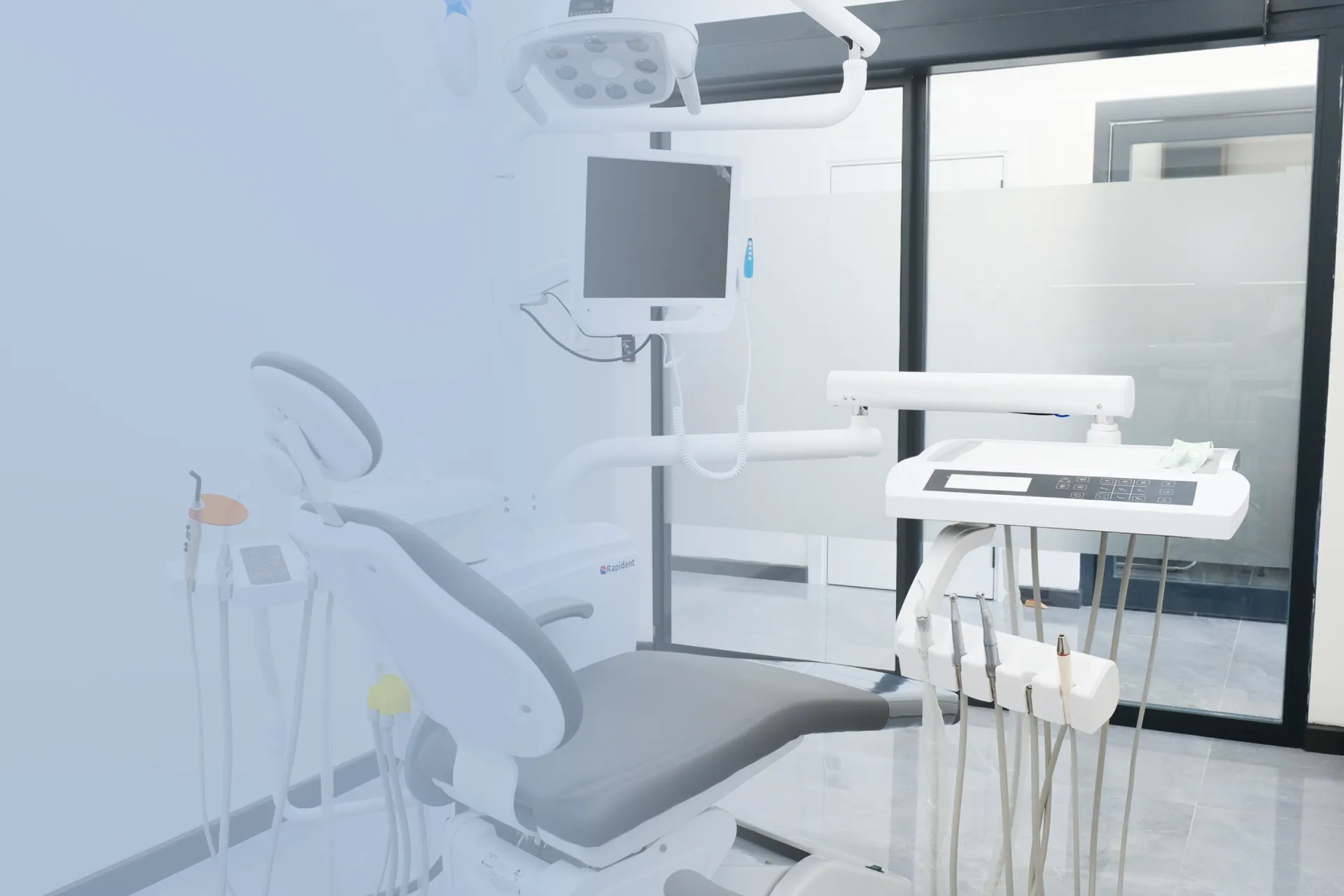 Laren Klinik - Ağız ve Diş Sağlığı Polikliniği